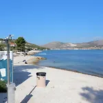 Appartamento By The Sea Mastrinka, Ciovo - 24018 Traù