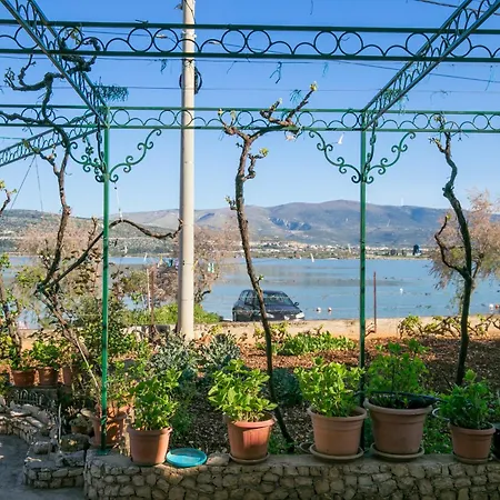 아파트 By The Sea Mastrinka, Ciovo - 24018 *