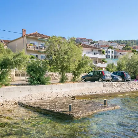 By The Sea Mastrinka, Ciovo - 24018 아파트